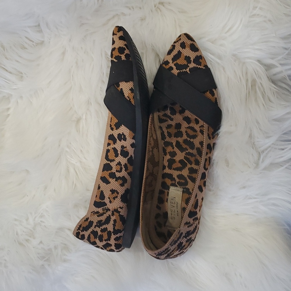 Steve Madden leopard Mob Wife  flats shoe size 8.5 - Picture 5 of 14